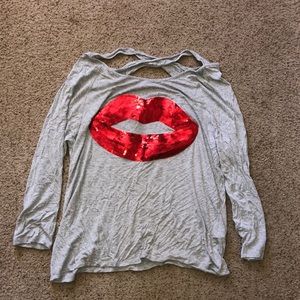 Red Sequin Lips with Back Cut Out 3/4 Sleeve Venus